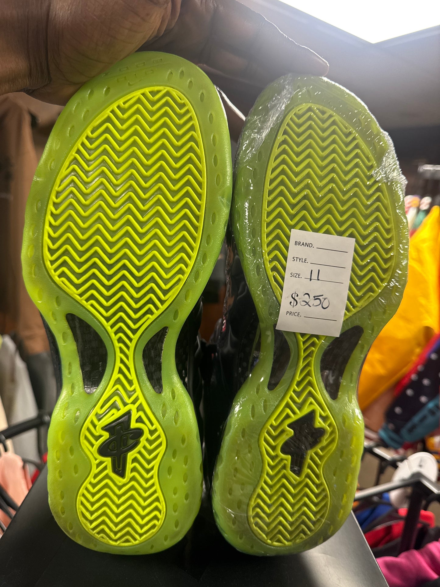 Nike Air Foamposite One Black Volt