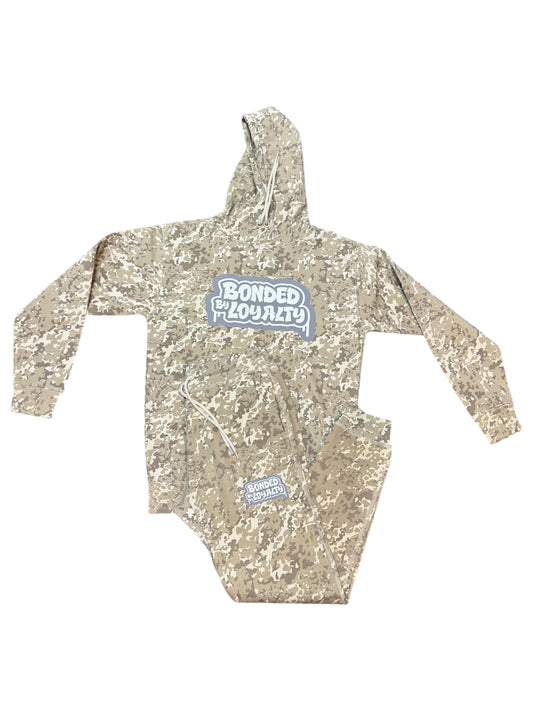 Bonded By Loaylty Banner Logo Jogger Set (Camo)